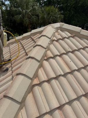Roof Repair in Oakland, FL (3)